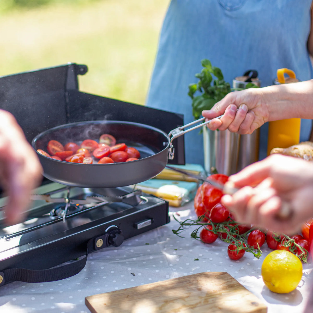 P737430_litech-frying-pan_stina-hjelm_2021-06_1